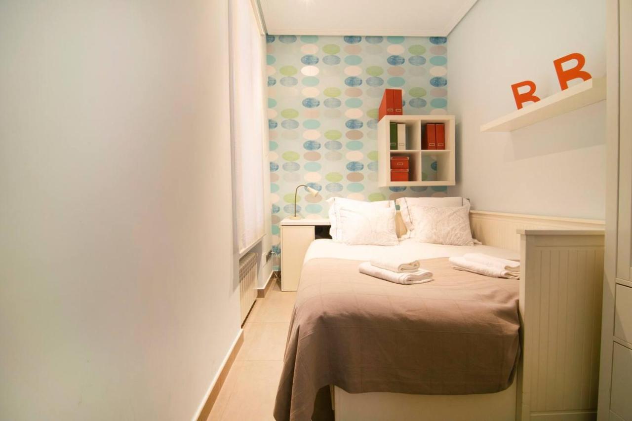 מדריד Cozy Apartment Near San Miguel Market By Batuecas מראה חיצוני תמונה