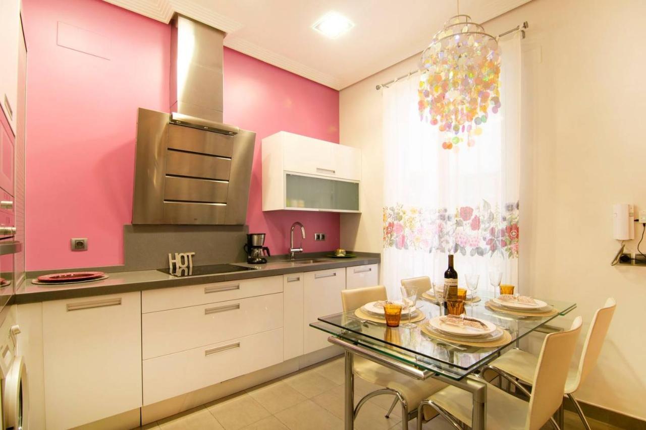 מדריד Cozy Apartment Near San Miguel Market By Batuecas מראה חיצוני תמונה